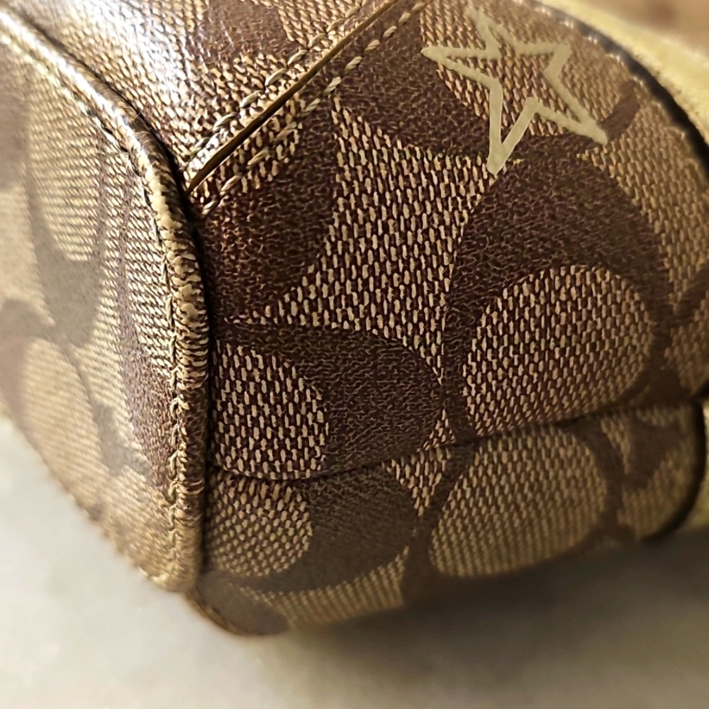 Coach Gold and Tan Tote Bag - Picture 11 of 12